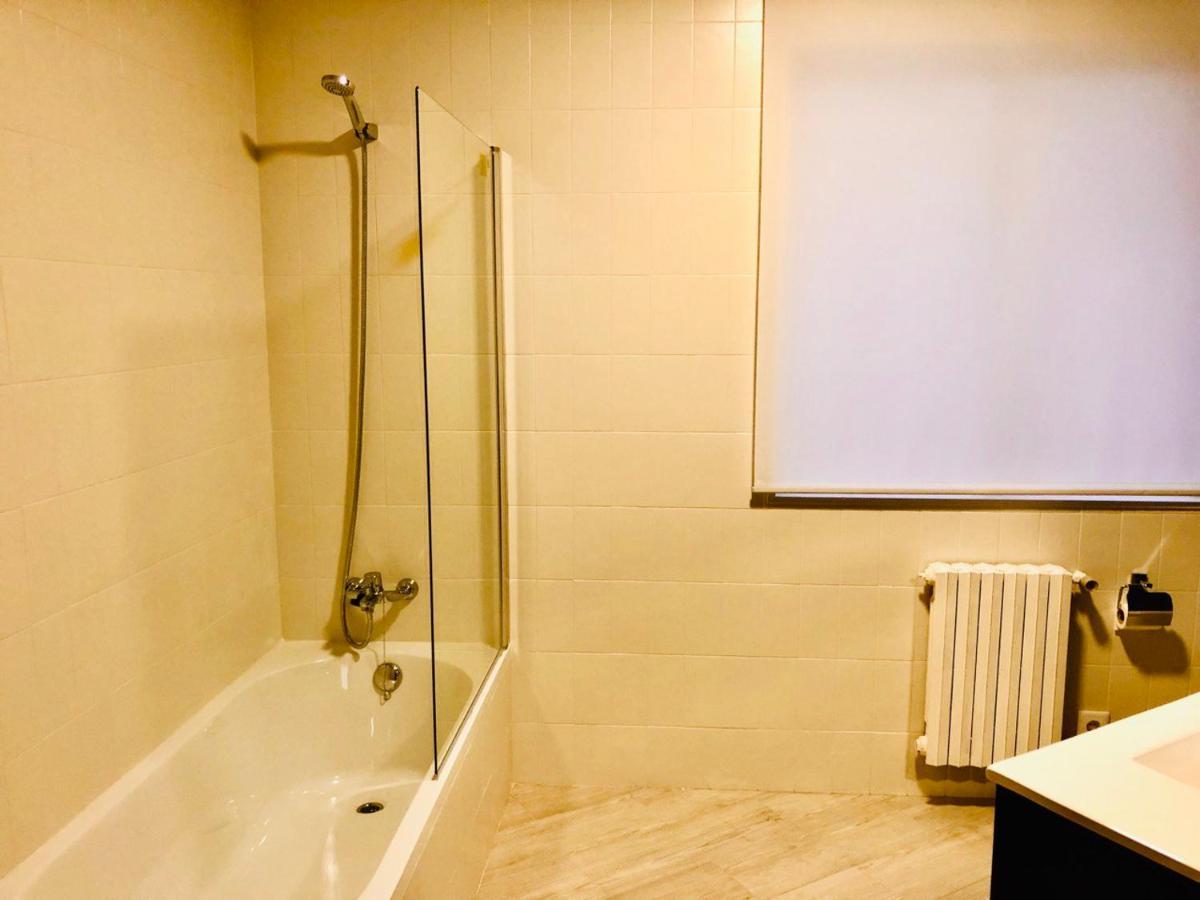 Family & Groups Space, Santiago Center - No Kitchen 산티아고데콤포스텔라 외부 사진